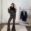 CALÇA PANTALONA TAINÁ FLARE FENDA FRONTAL - MARROM