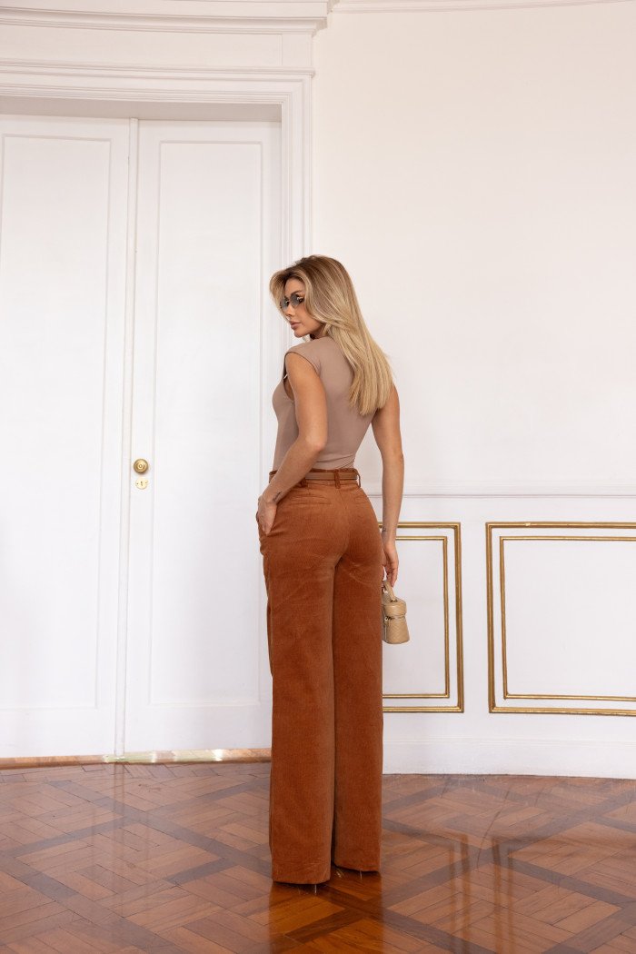 CALÇA BRUXELAS COTELÊ - CAMEL