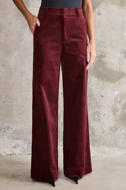 CALÇA BRUXELAS COTELÊ - VINHO