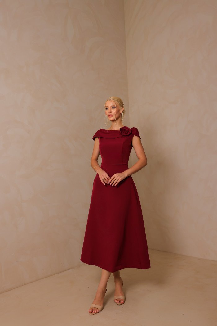VESTIDO HILDA MIDI DETALHE FLOR - VINHO