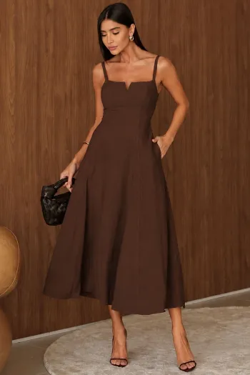 VESTIDO CAROL DECOTE V COM ALÇAS - MARROM