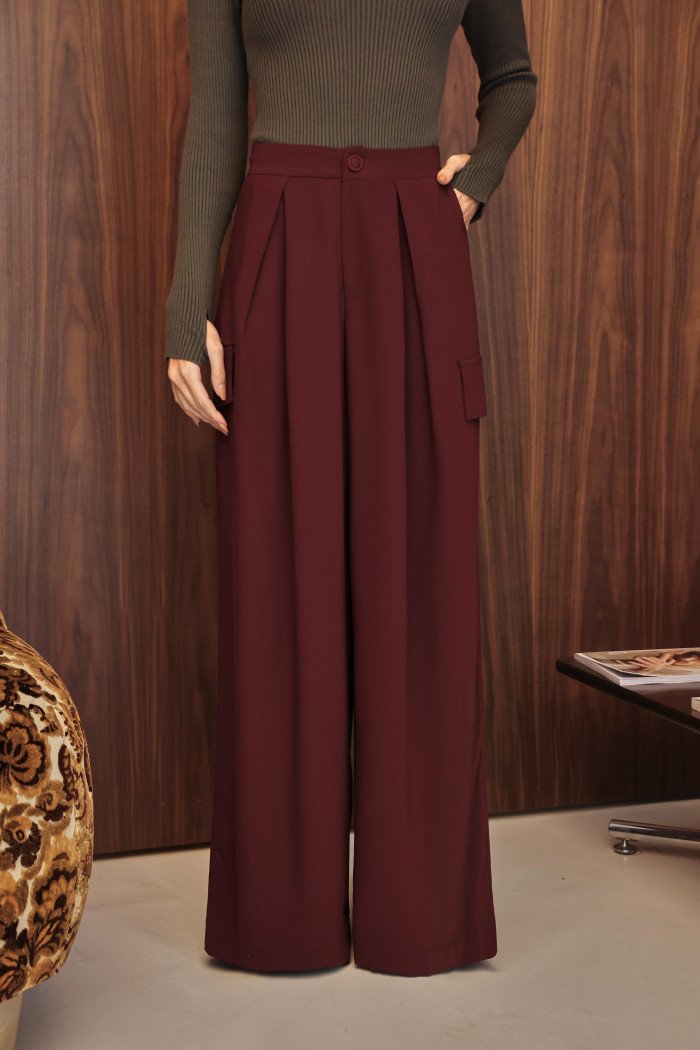 CALÇA JÚLIA ALFAITARIA PREGAS - MARSALA