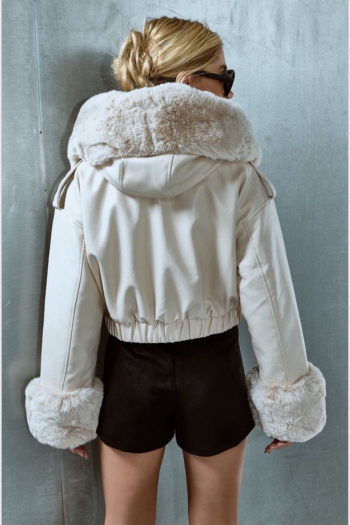 CASACO NICKY COURINO PELO REMOVÍVEL - OFF WHITE