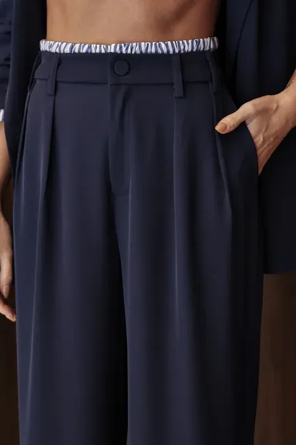 CONJUNTO NOVA YORK BLAZER E CALÇA CÓS LISTRADO - AZUL MARINHO