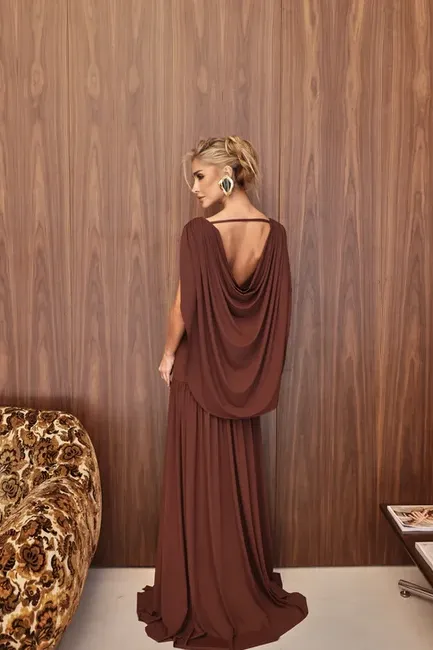 VESTIDO LAILA LONGO CAUDA COSTAS - MARROM