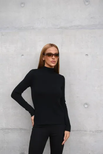 BLUSA BARILOCHE TRICÔ INTERNO FLUFFY - PRETO