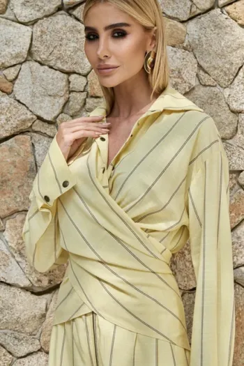 CONJUNTO JULIANE BLUSA E CALÇA LISTRADO - CAMOMILA