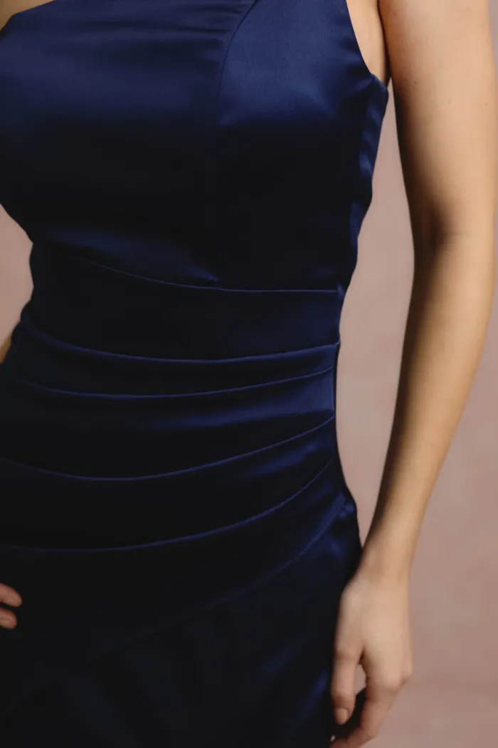 VESTIDO DE FESTA ITÁLIA T.Q.C PREGAS CINTURA - AZUL MARINHO
