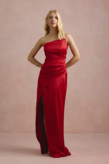 VESTIDO DE FESTA ITÁLIA T.Q.C PREGAS CINTURA - VERMELHO