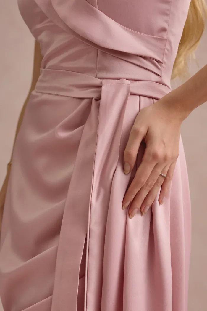 VESTIDO DE FESTA LUCY CREPE ACETINADO UM OMBRO - ROSÉ