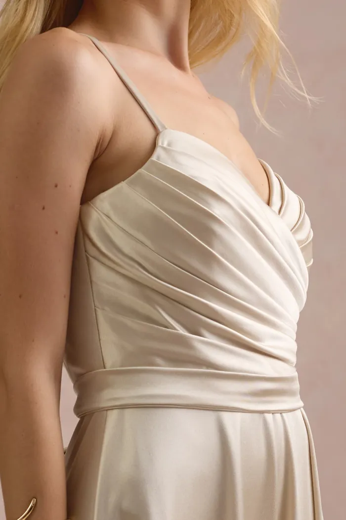 VESTIDO DE FESTA ÂNGELA CREPE ACETINADO - CHAMPAGNE