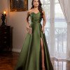VESTIDO EXPLENDORE T.Q.C ZIBELINE COM DETALHE PAETÊ BUSTO - VERDE OLIVA