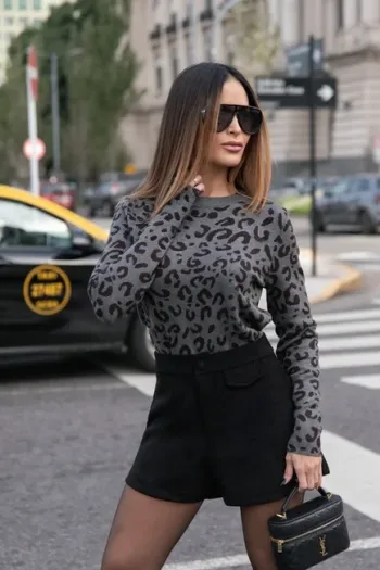 BLUSA TRICÔ ANIMAL PRINT - CINZA