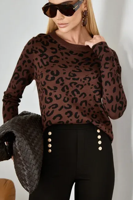 BLUSA TRICÔ ANIMAL PRINT - MARROM