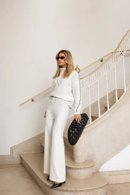 CONJUNTO ORLANDO BLUSA E CALÇA TRICÔ - OFF WHITE