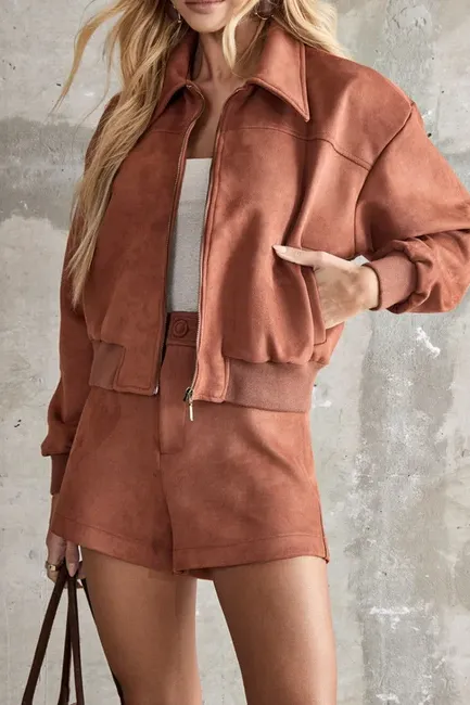 CONJUNTO CAMISA E SHORT SUEDE ALANA - CARAMELO