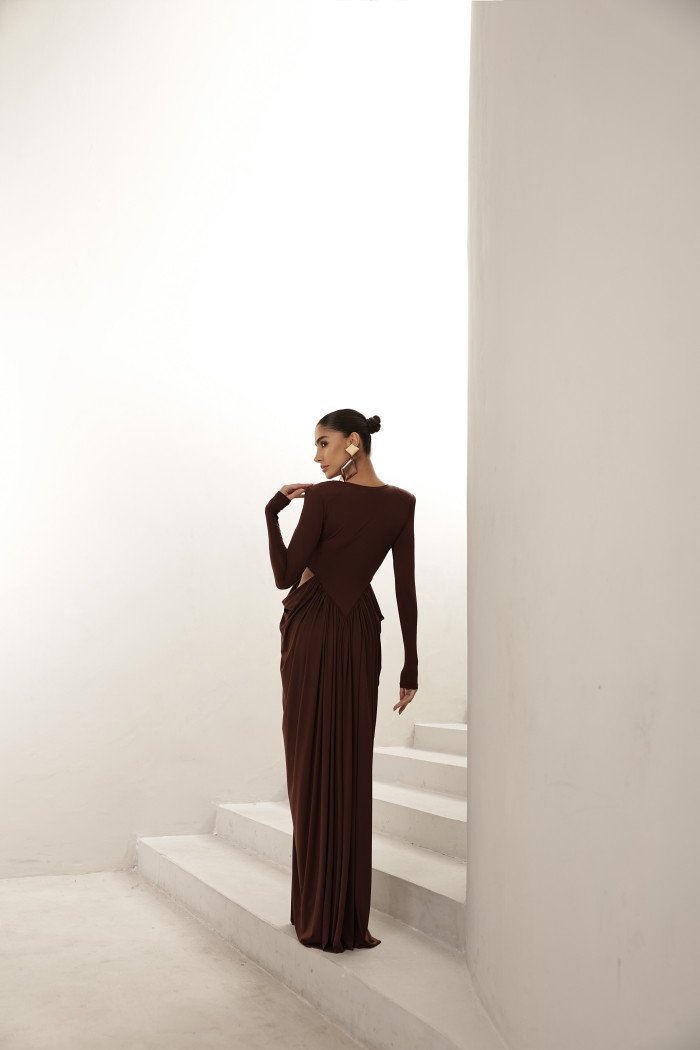 VESTIDO PARIS MANGA LONGA SAIA DRAPEADA - MARROM
