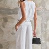 CONJUNTO COLETE E CALÇA RISCA DE GIZ MARCELA - OFF WHITE