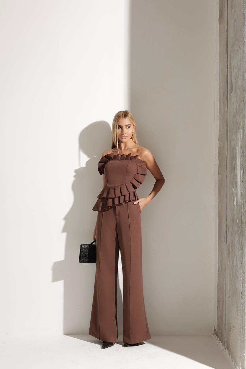 CONJUNTO VERONA BLUSA E PANTALONA ALFAITARIA - MARROM