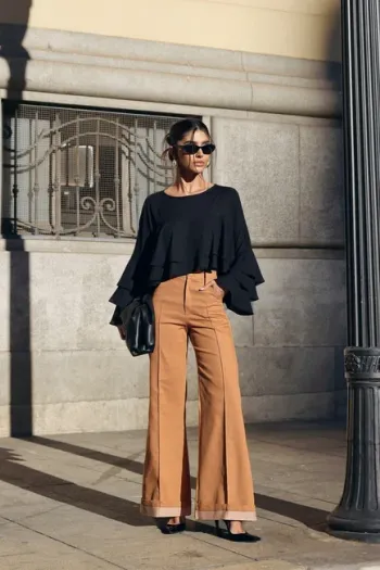 BLUSA MANGA BABADO CINTIA - PRETO