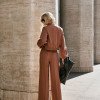 CONJUNTO BERLIM BOMBER CALÇA ALFAIATARIA - CAMEL