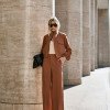 CONJUNTO BERLIM BOMBER CALÇA ALFAIATARIA - CAMEL