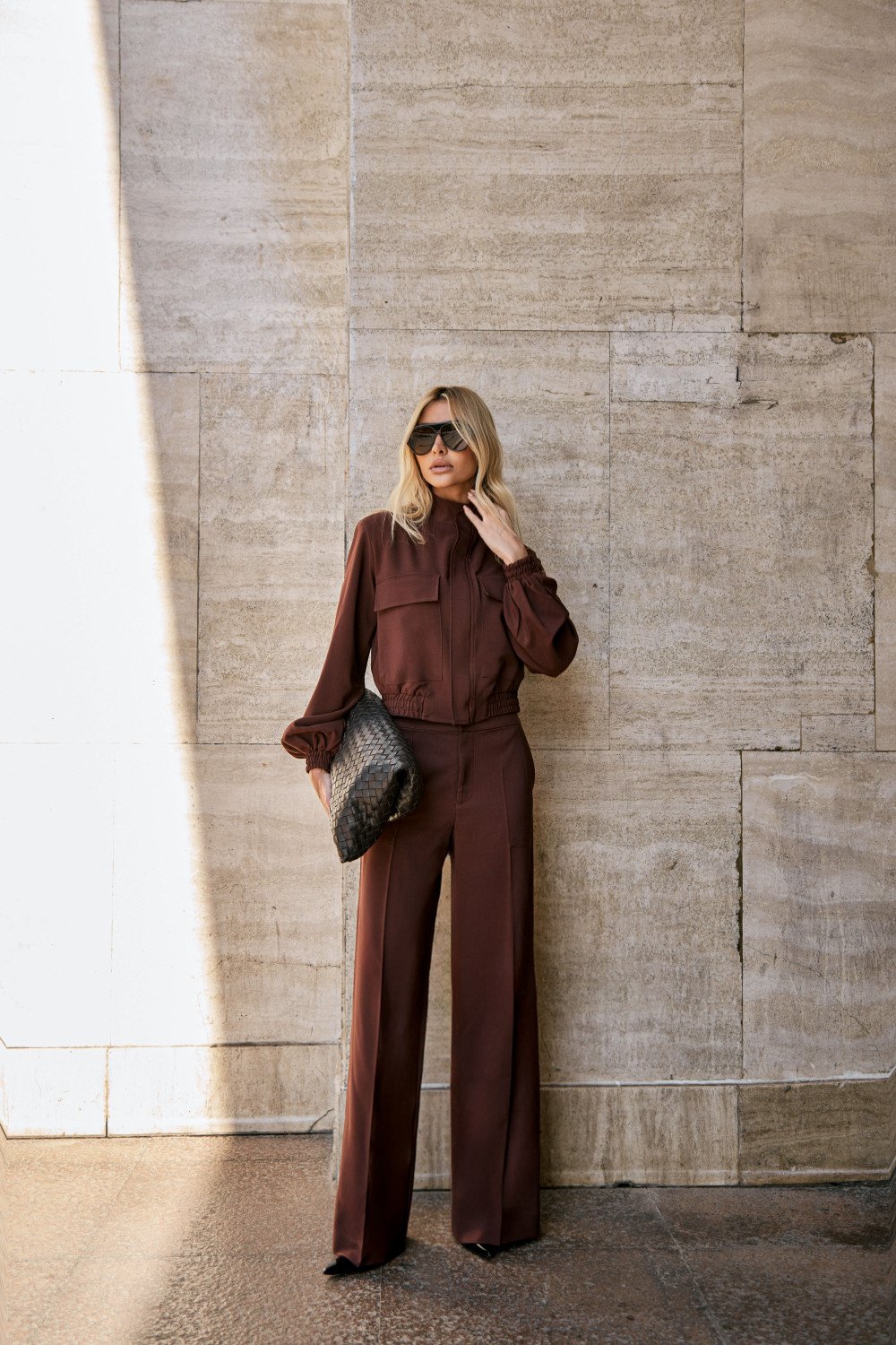 CONJUNTO BERLIM BOMBER CALÇA ALFAIATARIA - CAFÉ