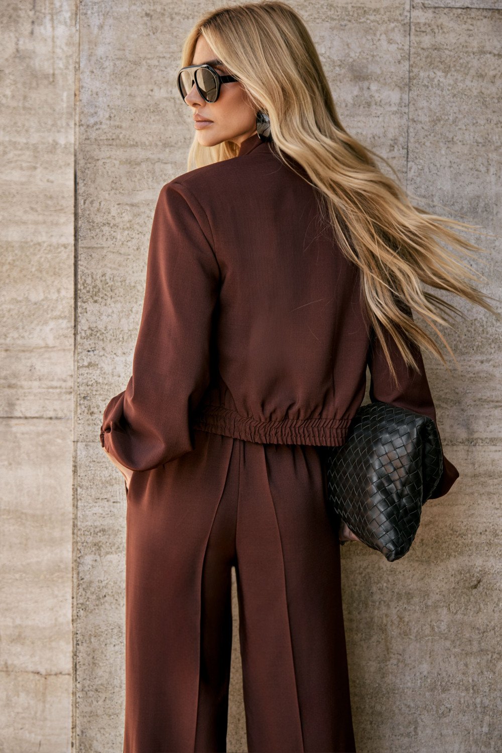 CONJUNTO BERLIM BOMBER CALÇA ALFAIATARIA - CAFÉ