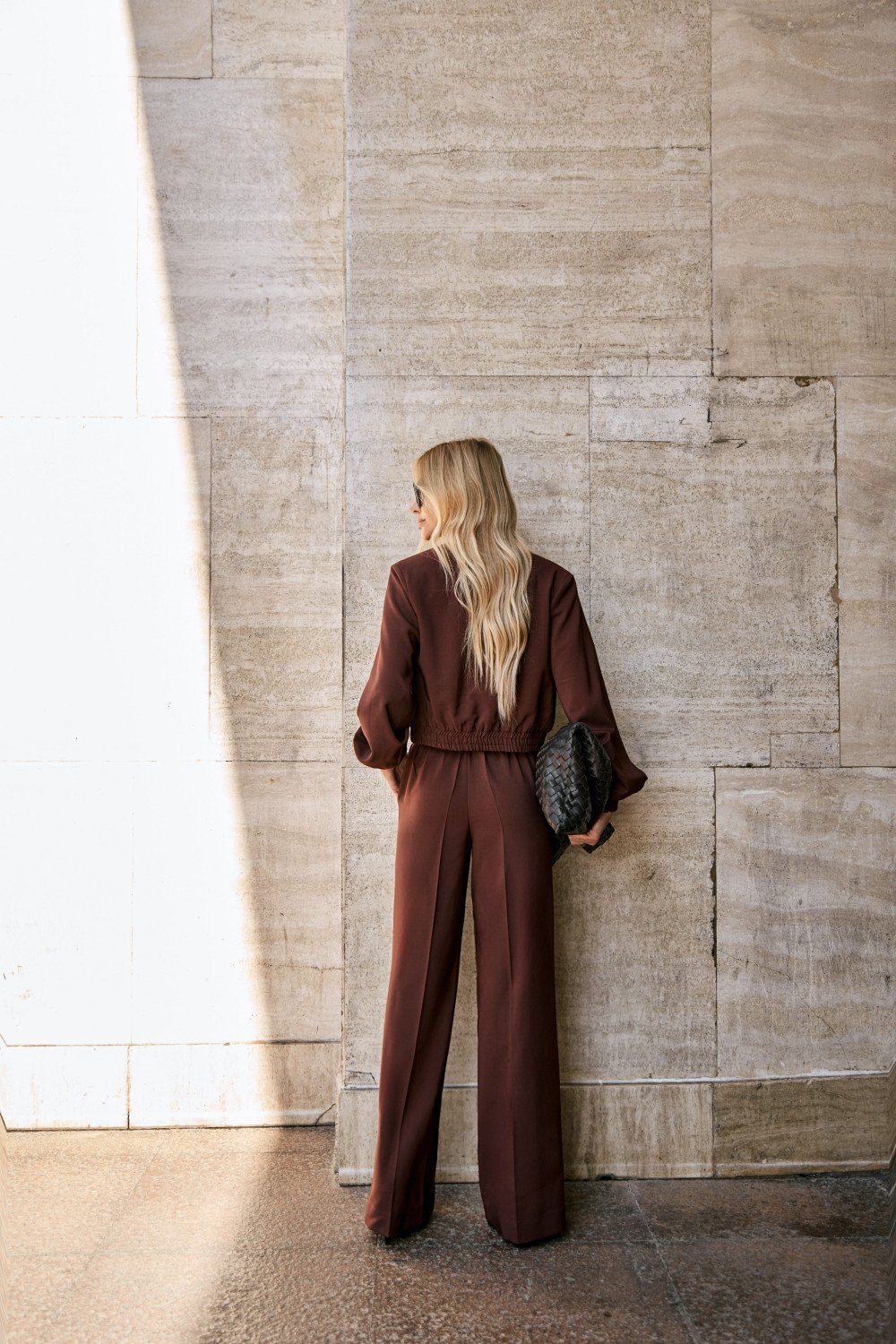 CONJUNTO BERLIM BOMBER CALÇA ALFAIATARIA - CAFÉ