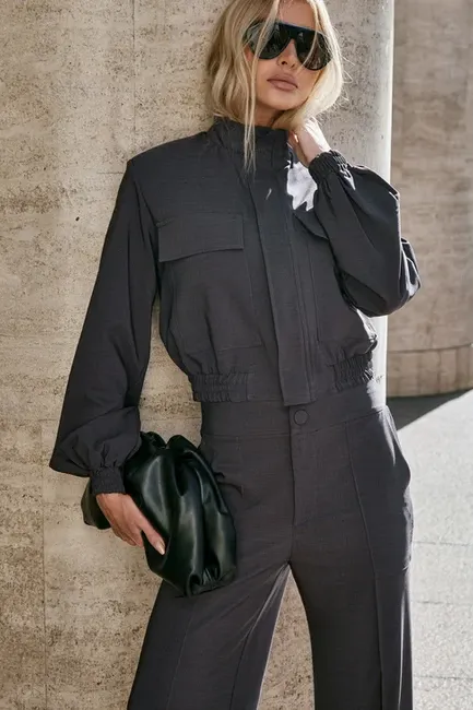 CONJUNTO BERLIM BOMBER CALÇA ALFAIATARIA - CHUMBO