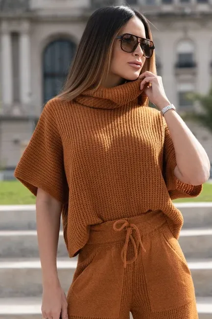 CONJUNTO VENEZA TRICÔ BLUSA GOLA ALTA - BISCUIT