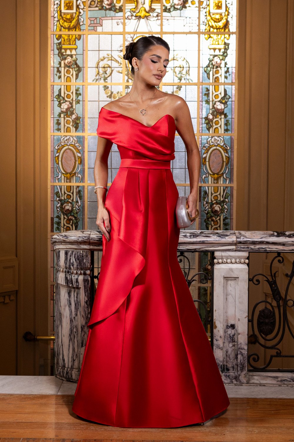 VESTIDO DE FESTA ANA CLARA UM OMBRO ZIBELINE - VERMELHO