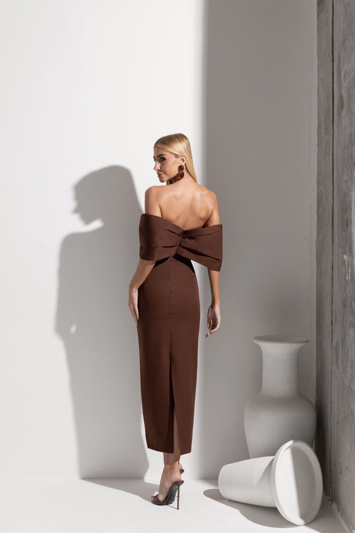 VESTIDO LISIANE ALFAITARIA PREMIUM OMBRO A OMBRO - MARROM