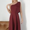 VESTIDO GLÁUCIA UM OMBRO COM LAÇO - VINHO