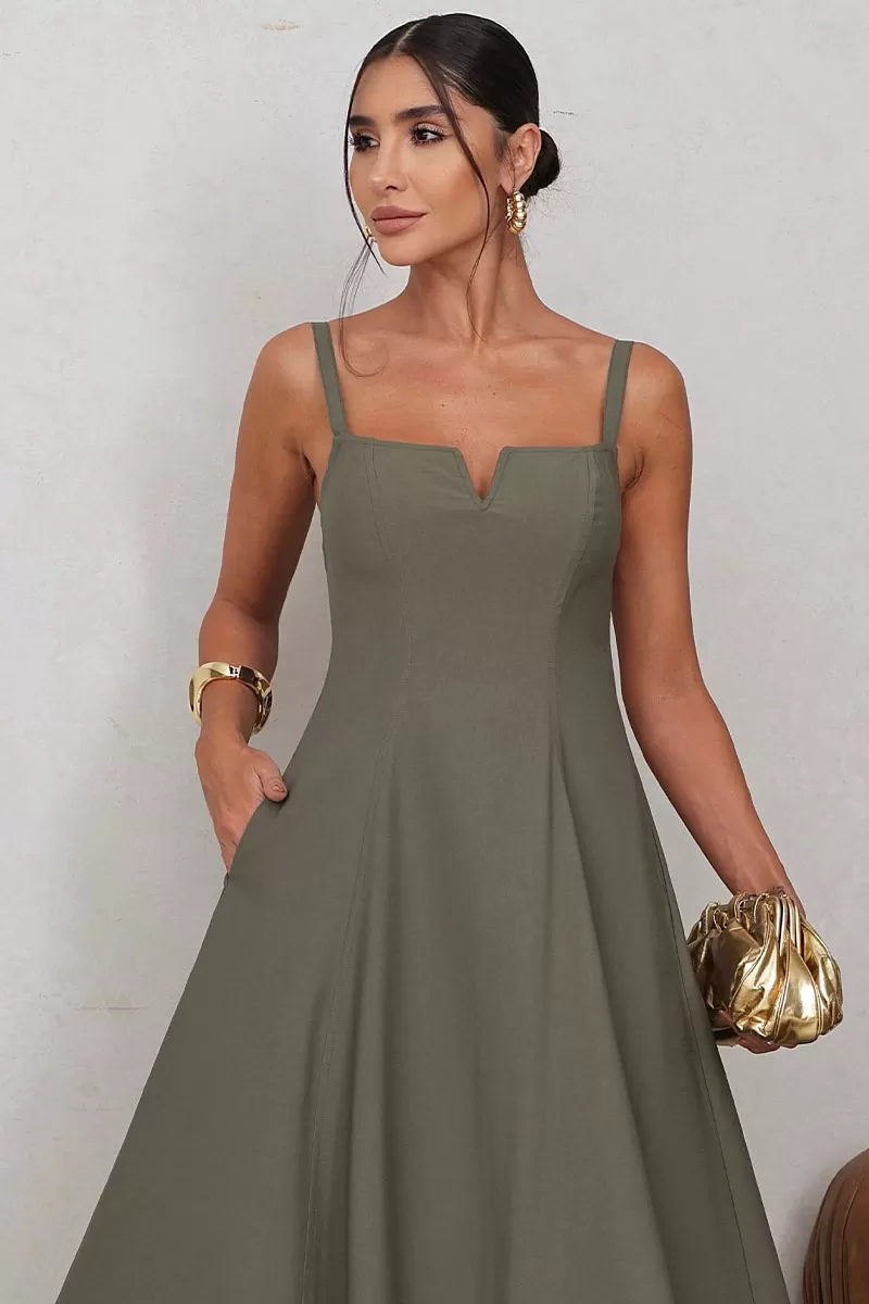 VESTIDO CAROL DECOTE V COM ALÇAS - VERDE MUSGO