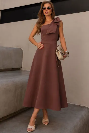 VESTIDO GLÁUCIA UM OMBRO COM LAÇO - MARROM