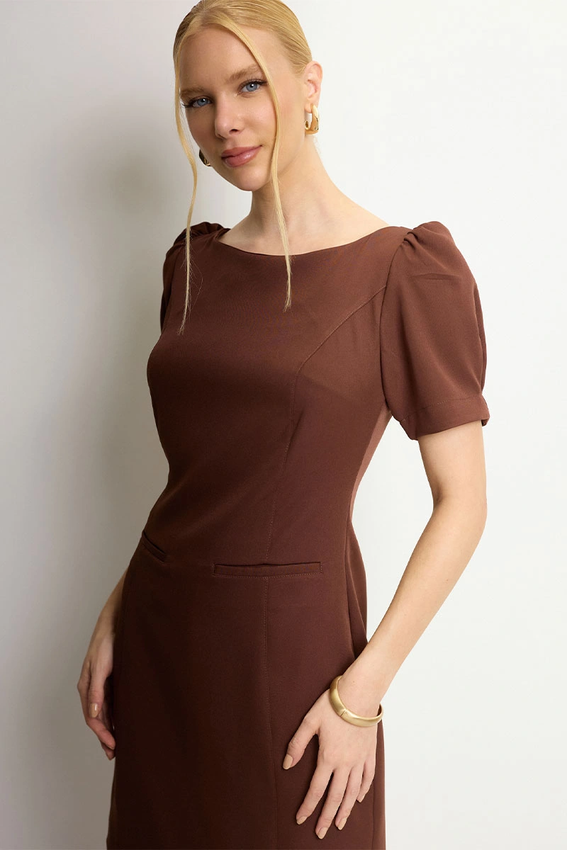 VESTIDO ALDA CURTO MANGA - MARROM