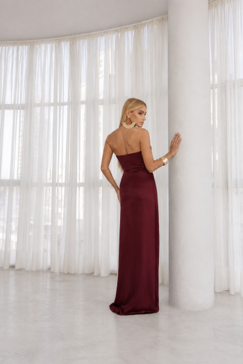 VESTIDO DE FESTA BARCELONA T.Q.C PLISSADO - MARSALA