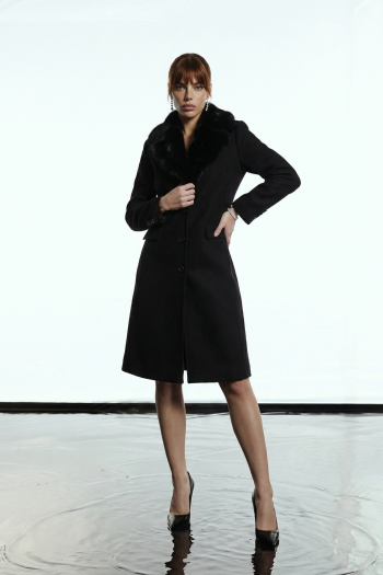 CASACO AURORA GOLA PELOS GLAMOROUS - PRETO