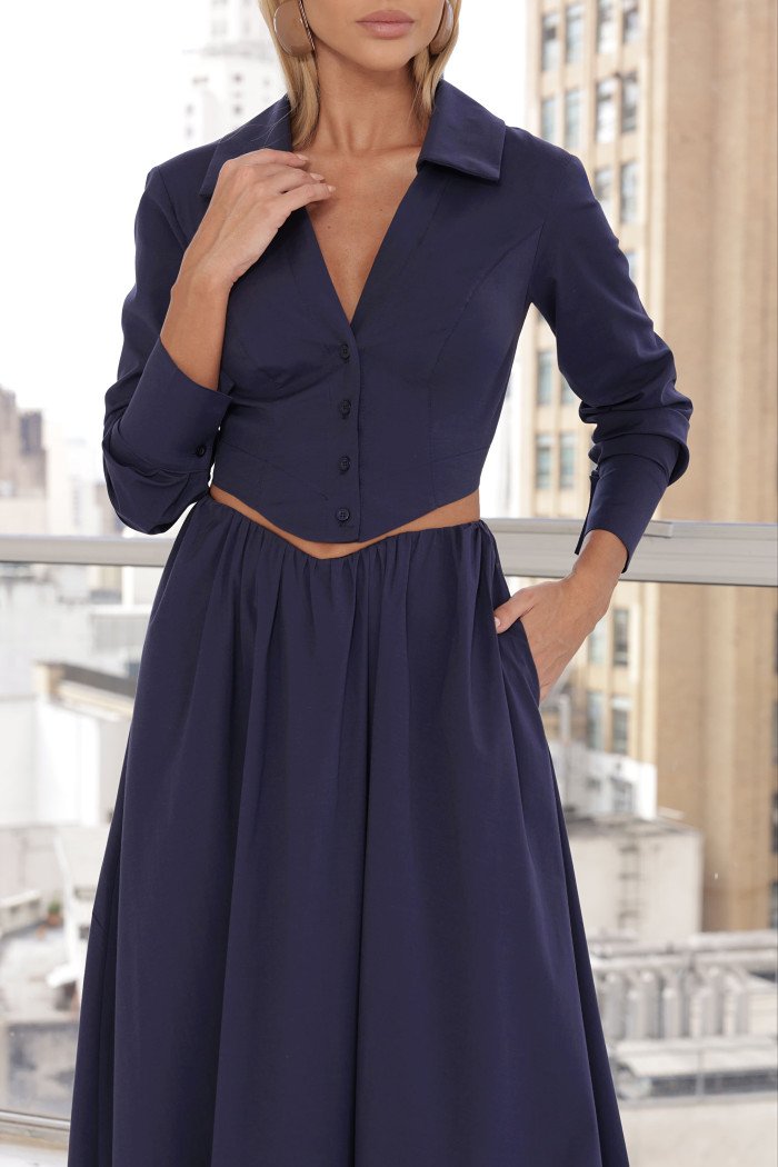 CONJUNTO KATARINA CAMISA COM SAIA EVASÊ - AZUL MARINHO