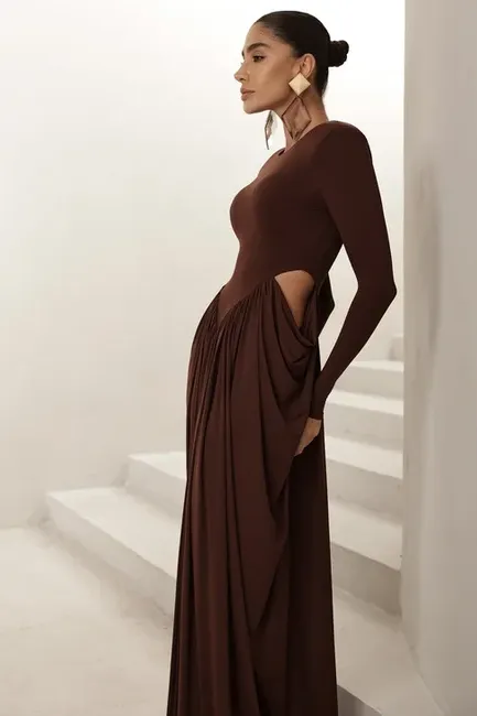 VESTIDO PARIS MANGA LONGA SAIA DRAPEADA - MARROM