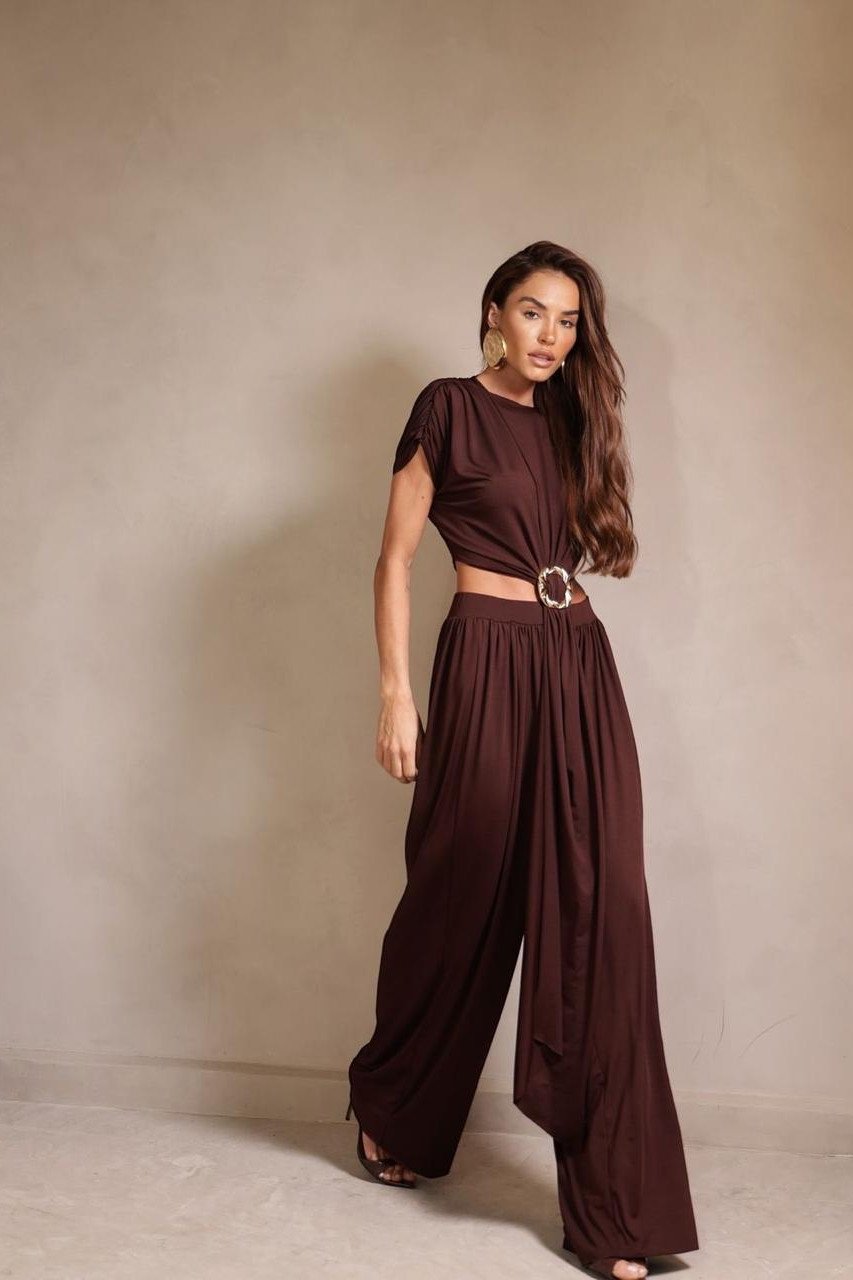 CONJUNTO RENATA CALÇA E BLUSA CROPPED OMBREIRAS - MARROM