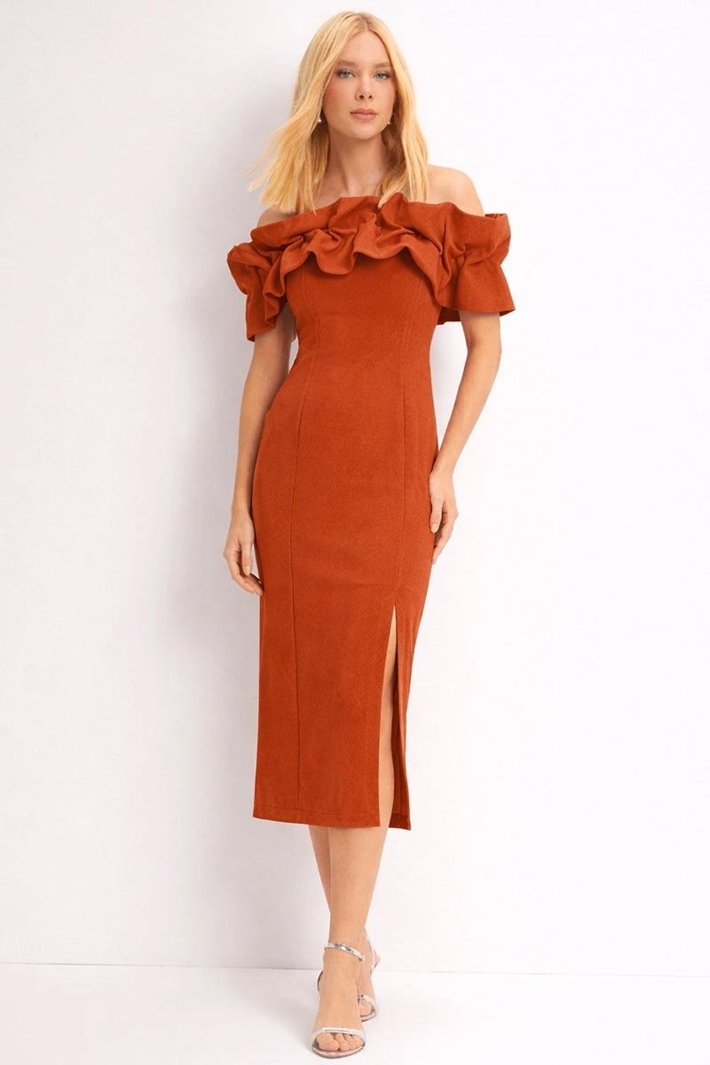 VESTIDO OMBRO A OMBRO MIDI BABADOS PATY - MARROM