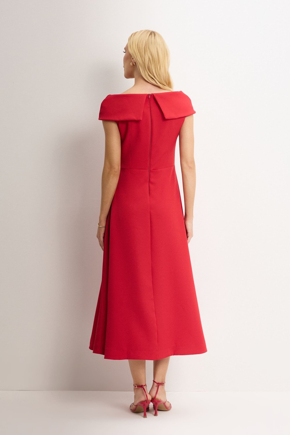 VESTIDO HILDA MIDI DETALHE FLOR - VERMELHO