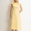VESTIDO HILDA MIDI DETALHE FLOR - AMARELO