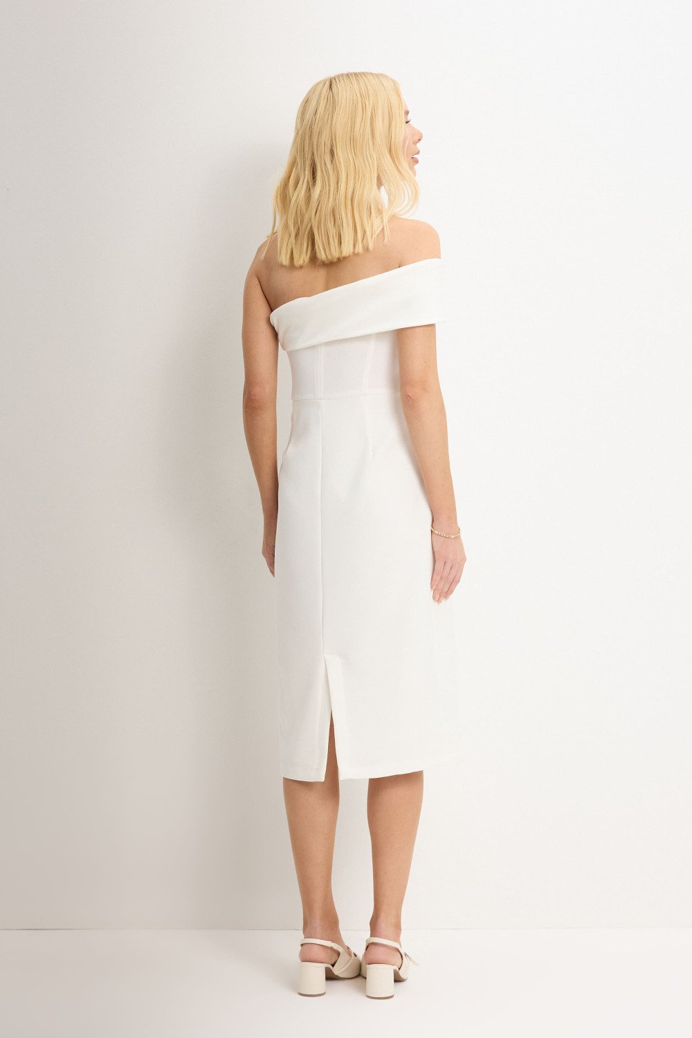 VESTIDO MIDI DETALHE UM OMBRO SAMARA - OFF WHITE