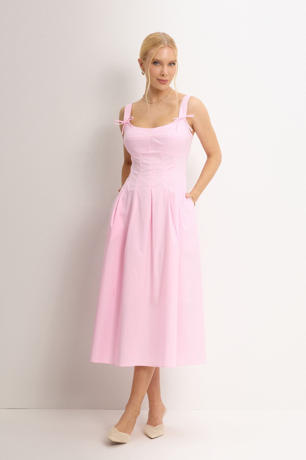 VESTIDO ORNELA COM PREGAS E DETALHE LAÇO NA ALÇA - ROSA