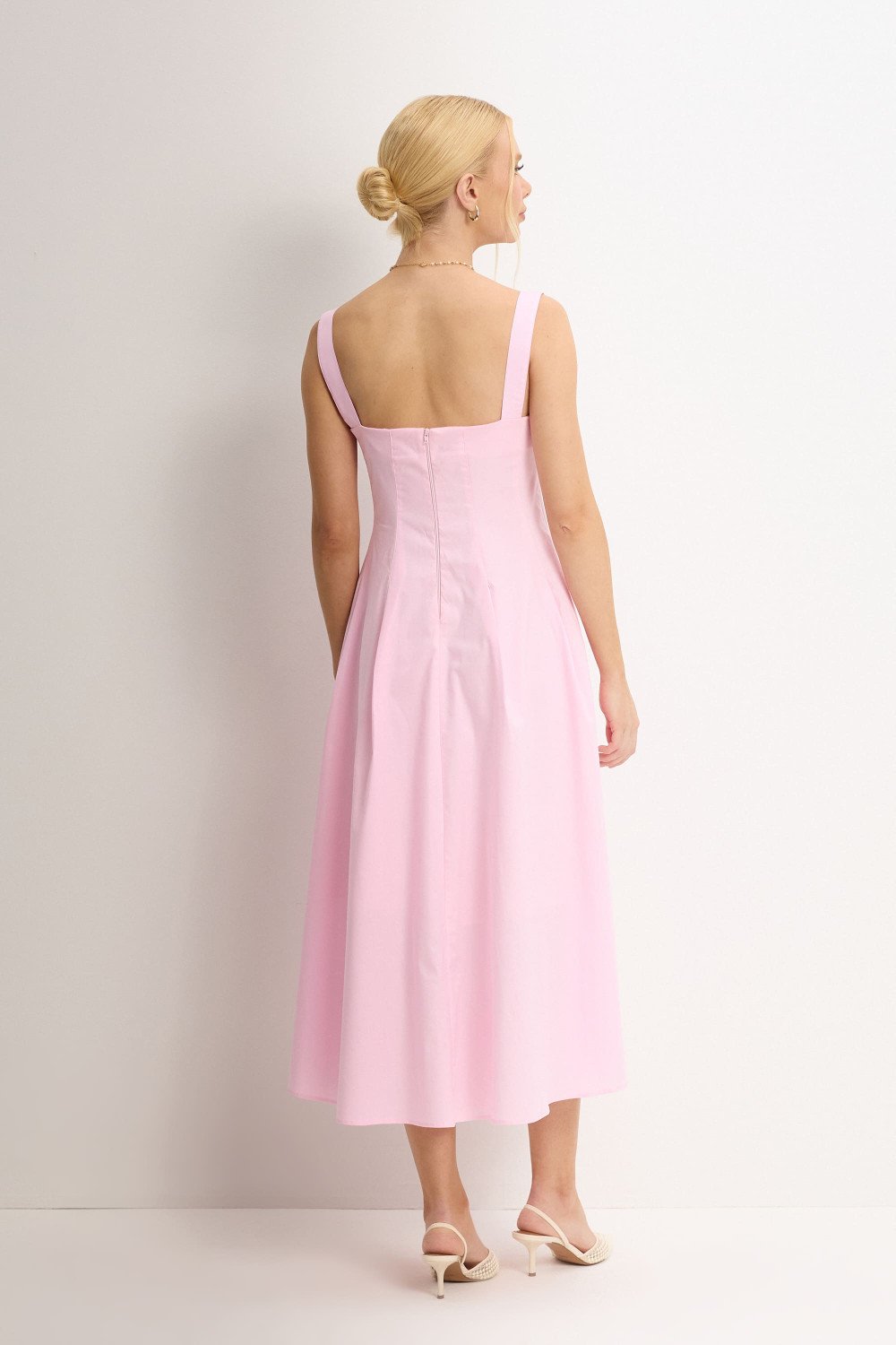 VESTIDO ORNELA COM PREGAS E DETALHE LAÇO NA ALÇA - ROSA