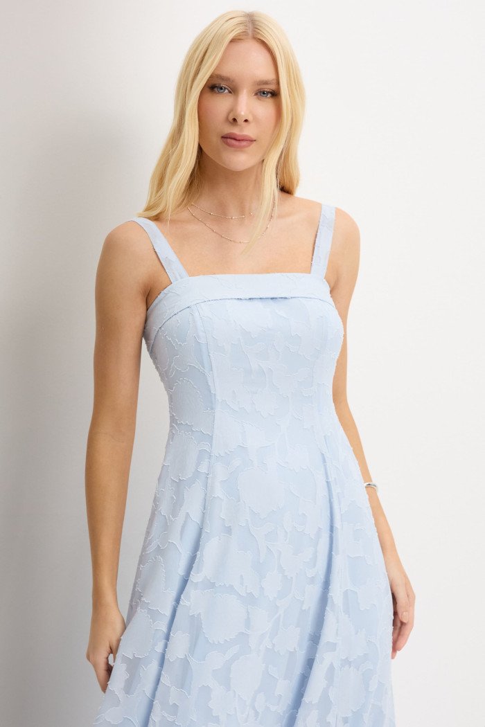 VESTIDO LOREN BORDADO ALÇA E BOLSOS - AZUL CLARO