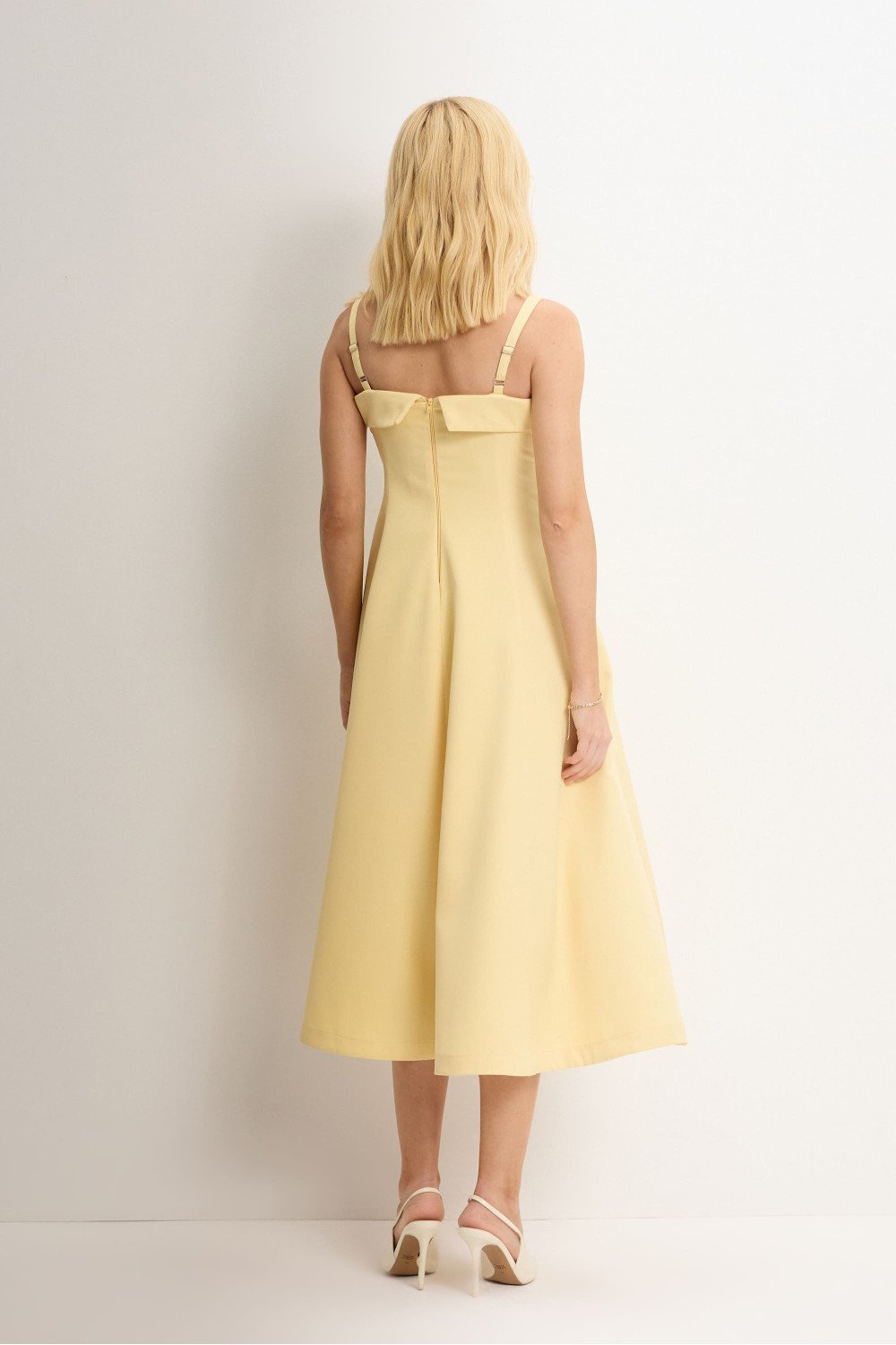 VESTIDO TEODORA COM ALÇA E BOLSOS - AMARELO